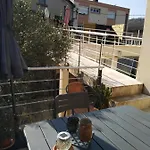 Marguerite, Au 1er- Chaumonty * Périgueux
