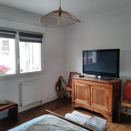 Marguerite, Au 1er- Chaumonty Appartement *