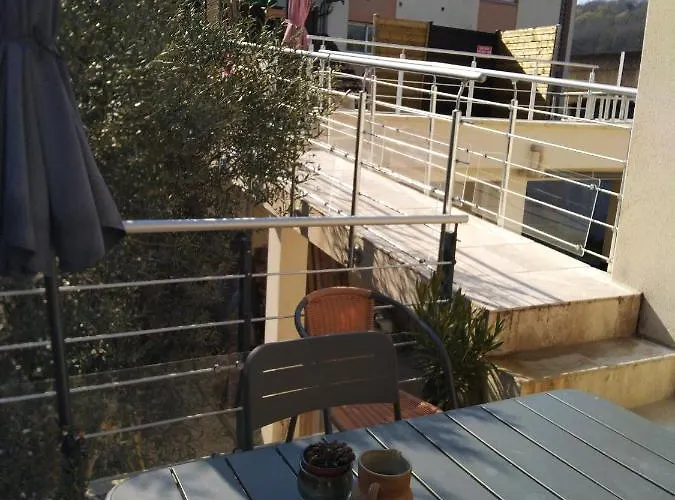 Marguerite, Au 1er- Chaumonty * Périgueux